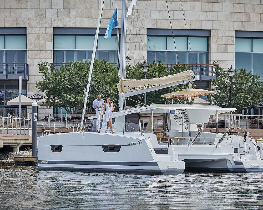 Four Seasons Baltimore Exterior photo