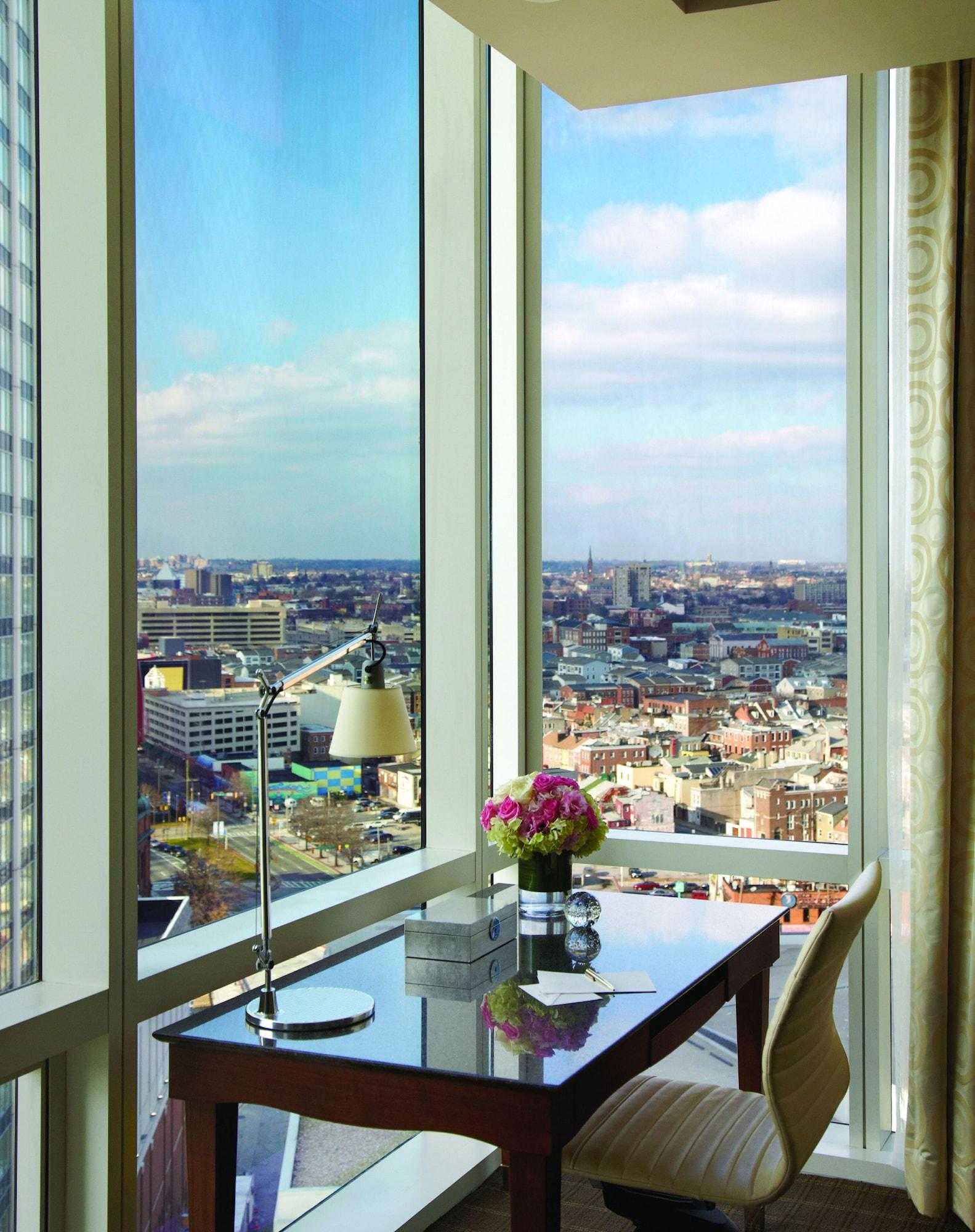 Four Seasons Baltimore Exterior photo
